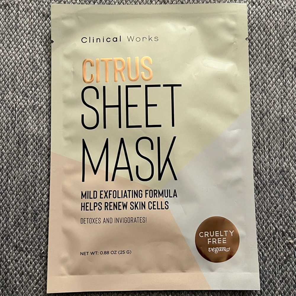 ♡ 5/$20 Citrus Sheet Face Mask
